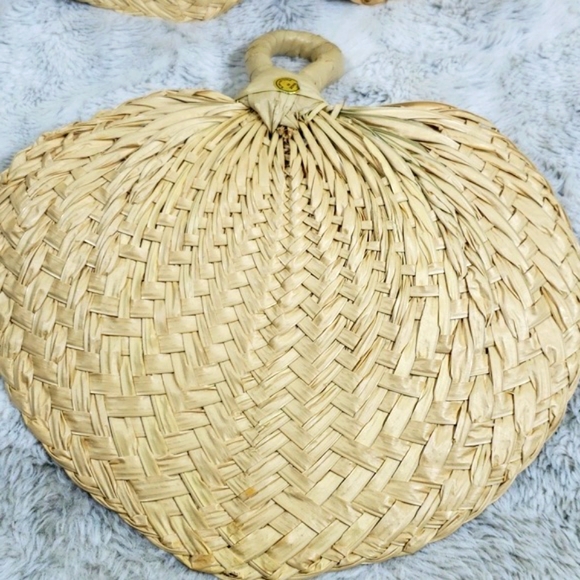 Philippines Hand Crafted Pack of 5 Beige Raffia Fan Laua Celebrations - Picture 10 of 14